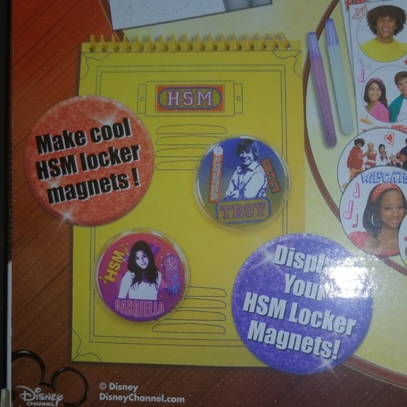 DISNEY HIGH SCHOOL MUSICAL LOCKER ACTIVITY SET NEW - Picture 7 of 8